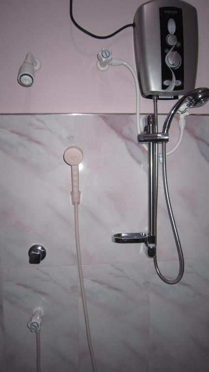 אודוואלאווה Hotel Gayan'S מראה חיצוני תמונה
